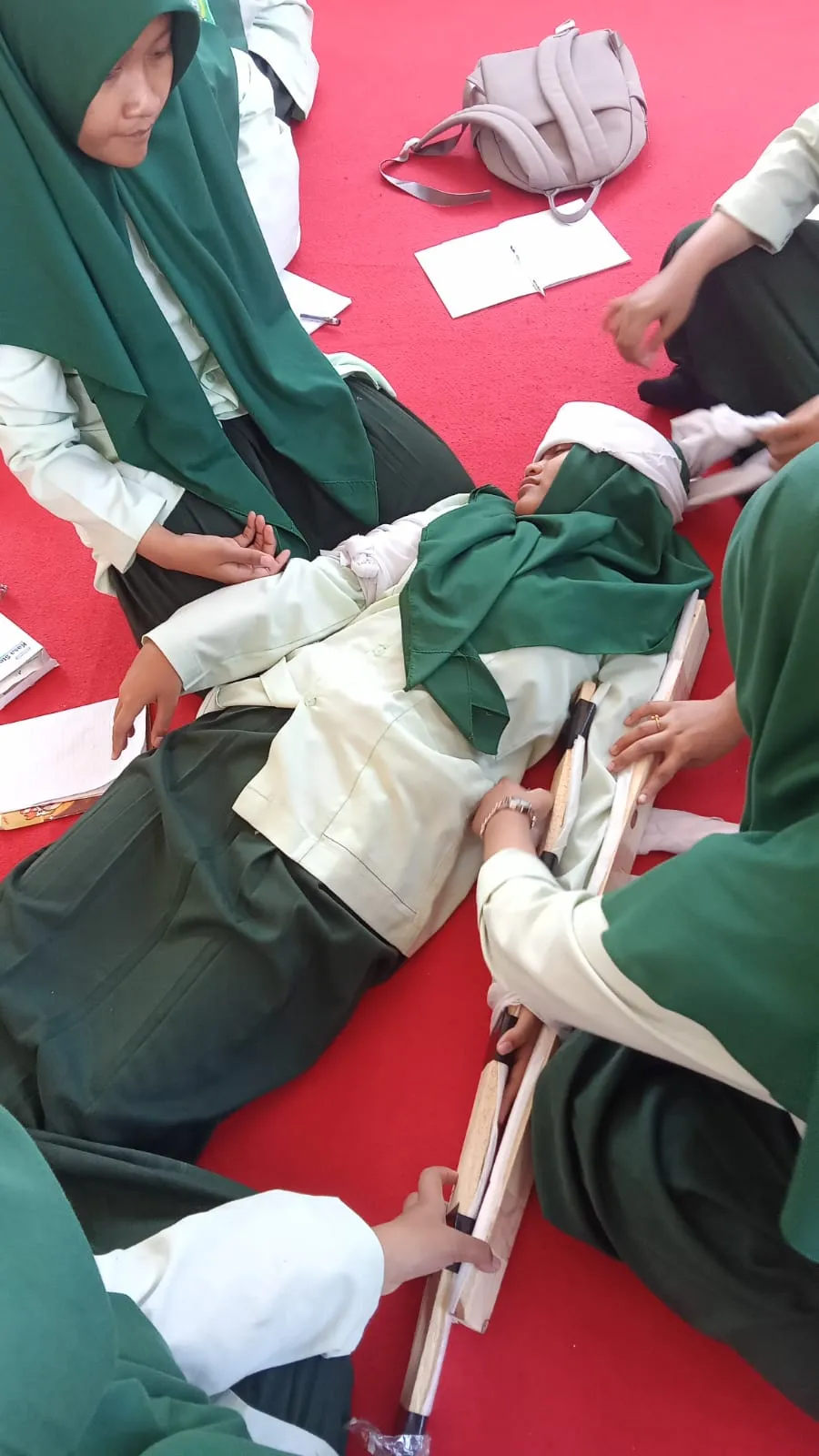 PMR (Palang Merah Remaja)
