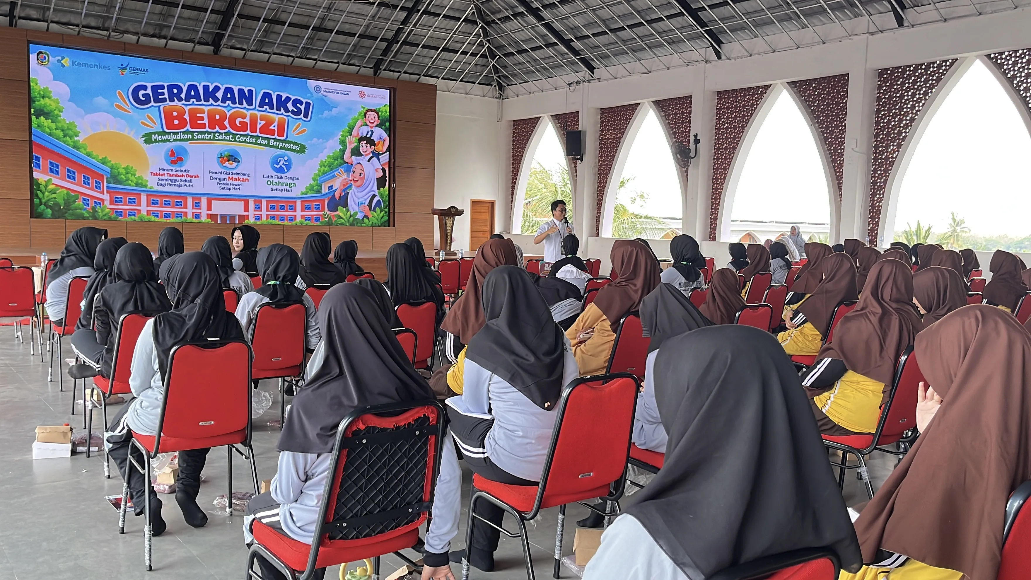 GERAKAN BERGIZI DAN EDUKASI KESEHATAN  MTS MABADI`UL IHSAN